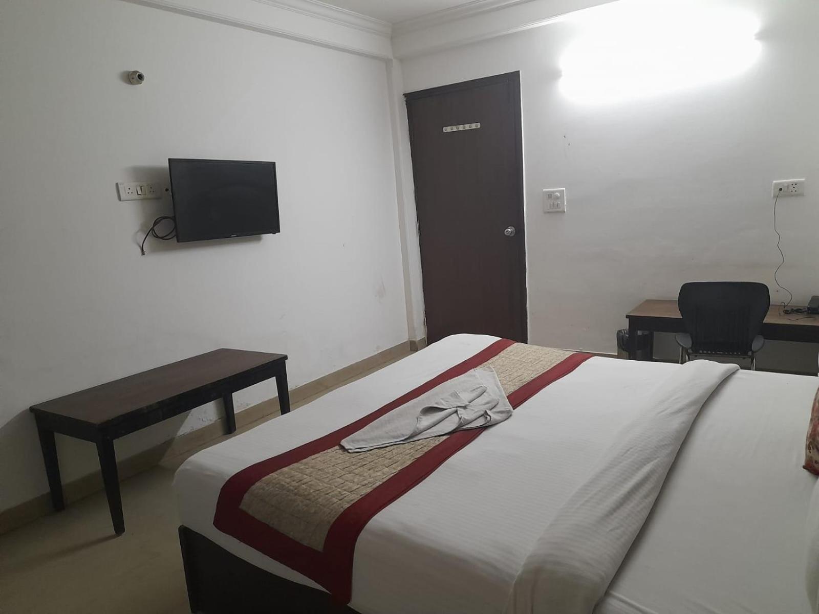 Hotel Airport Aditya Inn New Delhi Bagian luar foto